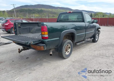 2004 GMC Sierra 2500Hd Work Truck z USA, uszkodzony, nr VIN 1GTHC24U44E208877